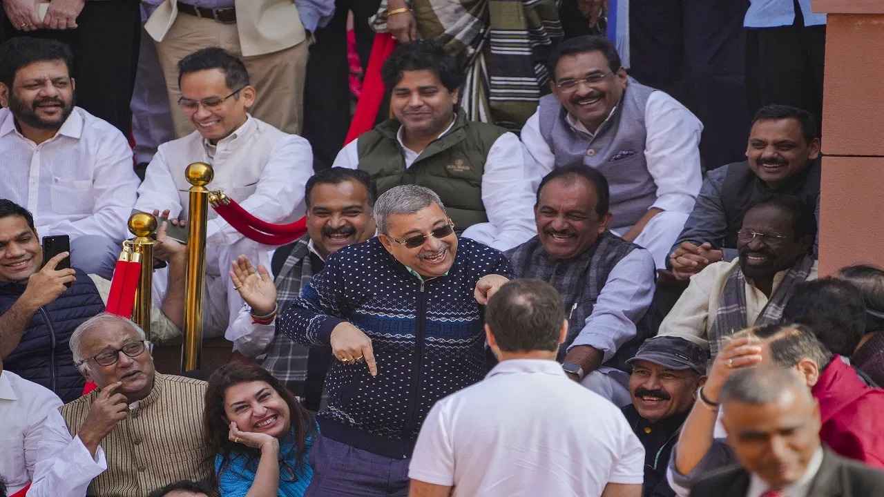 You are currently viewing उपराष्ट्रपति धनखड़ का मजाक उड़ाना पड़ सकता है महंगा