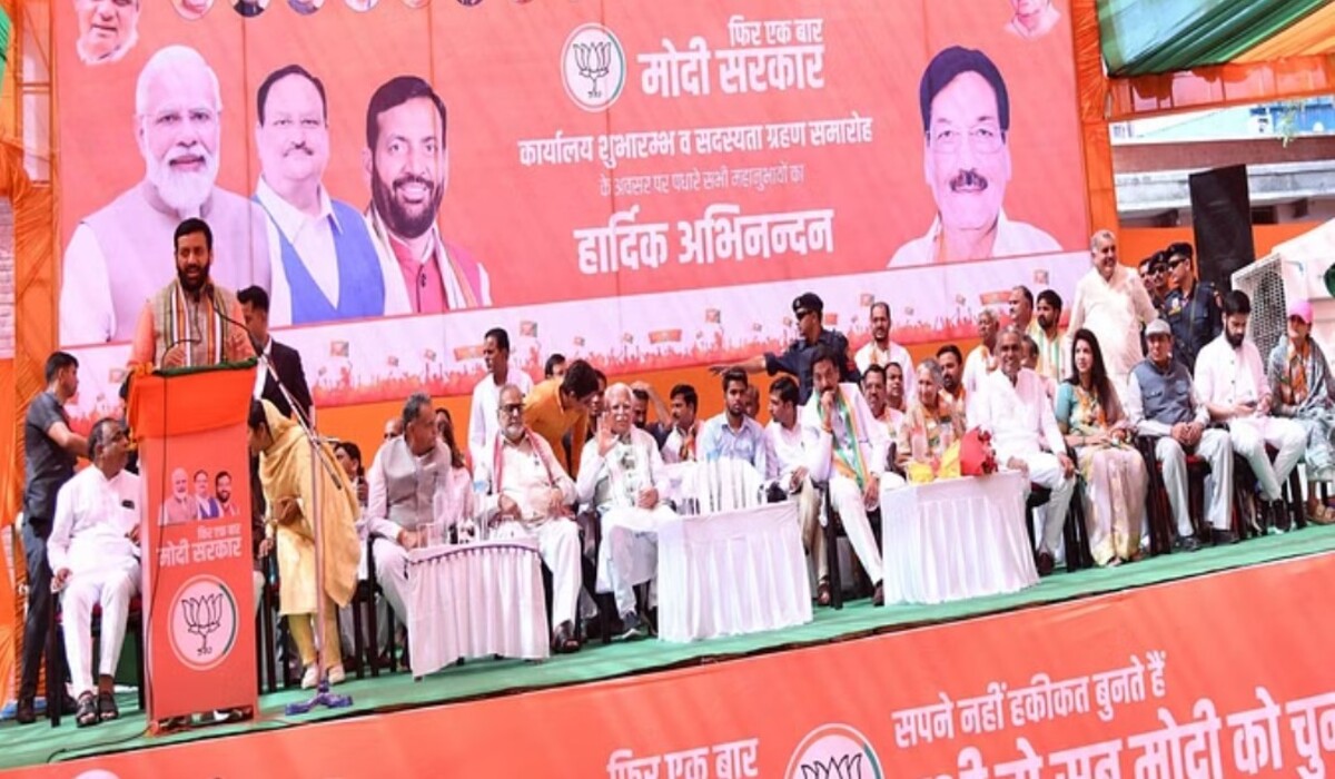 Read more about the article Big change in Haryana politics: अब Bhajan Lal, Devi Lal और Jindal परिवार एक मंच पर आए, हमेशा राजनीतिक प्रतिद्वंद्वी रहे