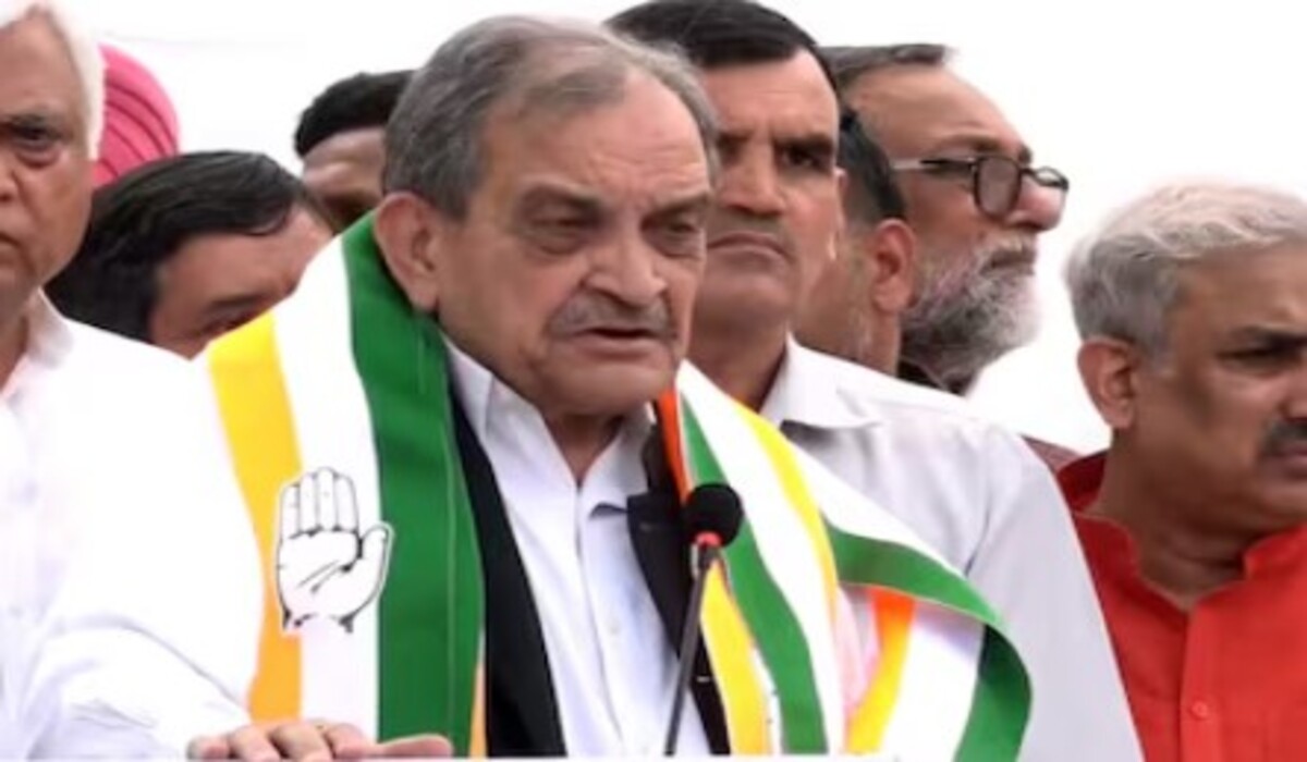 Read more about the article Haryana: बांगड़ बेल्ट की राजनीति में समीकरण बदलेंगे, Birendra Singh ने कहा – अगर BJP को 200 सीटें मिली तो बड़ी बात होगी