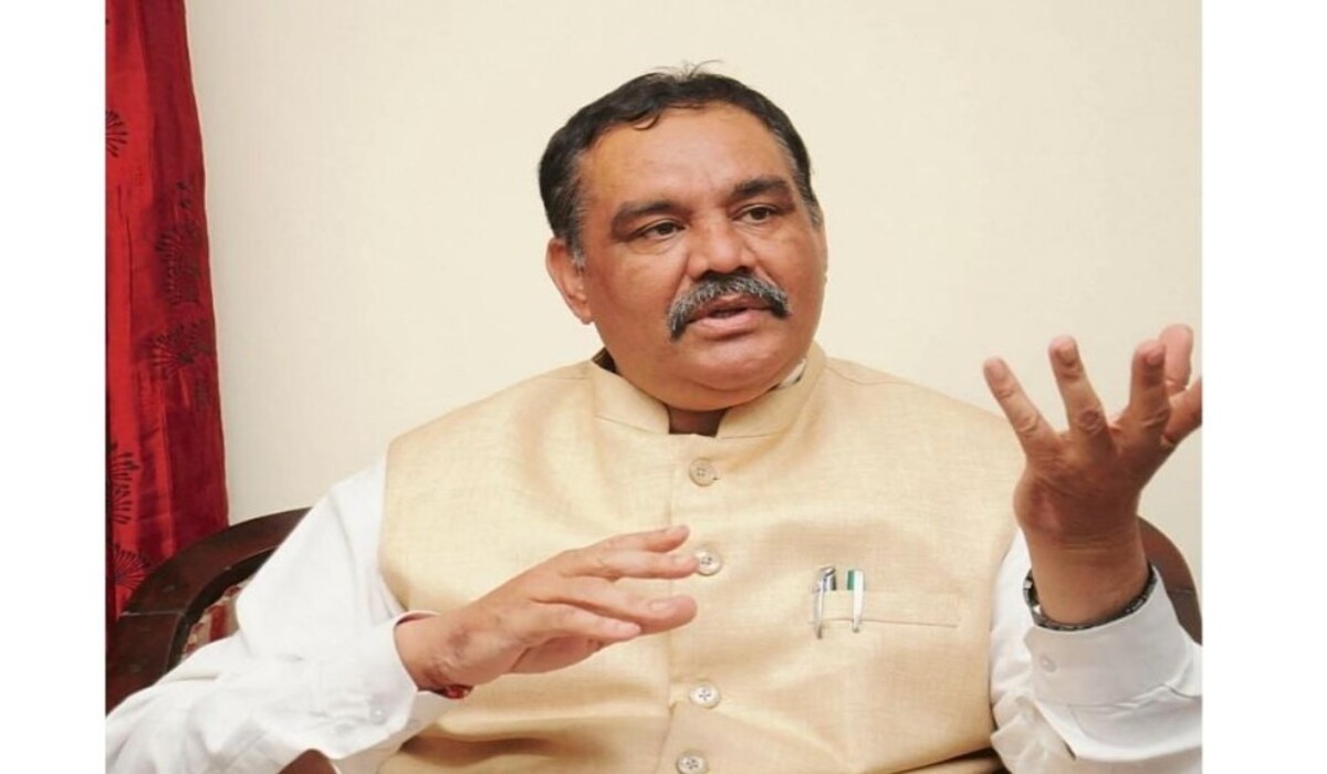 Read more about the article क्या Vijay Sampla BJP छोड़कर SD में शामिल होंगे? टिकट रद्द होने के बाद असंतुष्टता व्यक्त की, सुखबीर बादल से मिले