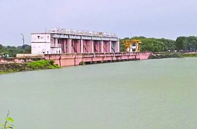 You are currently viewing गंभीर डेम में 788 और साहेबखेड़ी में 70 MCFT पानी, उण्डासा तालाब खाली