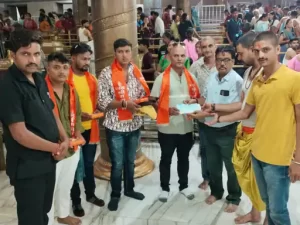 Read more about the article मुबंई के भक्त ने अपनी मनोकामना पूर्ण होने पर महाकाल मंदिर को दिया 25 लाख का दान