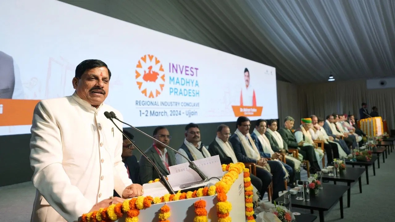 You are currently viewing 7 दिसंबर को नर्मदापुरम में आयोजित होगी 6वीं रीजनल इंडस्ट्री कॉन्क्लेव, मुख्यमंत्री डॉ. मोहन यादव करेंगे शुभारंभ; 5 देशों के प्रतिनिधि होंगे शामिल