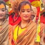 महाकुंभ में साध्वी हर्षा रिझारिया का जलवा, ‘सबसे खूबसूरत साध्वी’ के रूप में सोशल मीडिया पर छाईं
