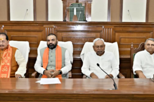 Read more about the article नीतीश का नया सियासी दांव: चुनाव से पहले किया मंत्रिमंडल विस्तार, BJP के 7 विधायक मंत्री बने, 4 मिथिलांचल से; मंत्रिमंडल विस्तार के बाद बढ़ी सरगर्मी