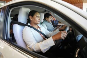 Read more about the article महिला सशक्तिकरण की गूंज, आज पुरे दिन CM मोहन यादव की सुरक्षा में तैनात रहेंगी महिला सुरक्षाकर्मी: DSP बिट्टू शर्मा ने संभाली सुरक्षा, इंस्पेक्टर इरशाद अली ने किया वाहन संचालन