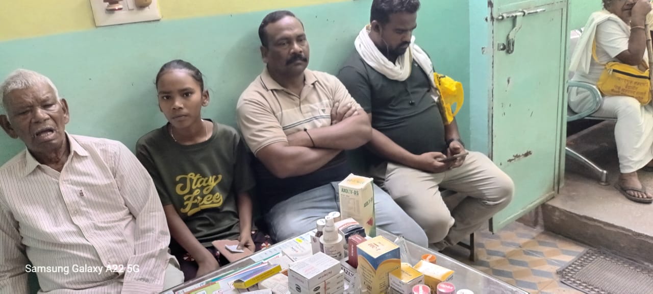 You are currently viewing जबलपुर में बड़ा फर्जीवाड़ा! बिना अनुमति चल रहा था हॉस्पिटल, BAMS डॉक्टर दे रहा था एलोपैथिक इलाज; प्रशासन ने सुलखिया हॉस्पिटल सील किया!