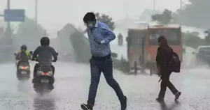 Read more about the article MP Weather Alert: लू, आंधी और बारिश के बीच फंसे जिले, मौसम विभाग ने जारी की चेतावनी; 29 अप्रैल से 1 मई तक होगी तेज़ बारिश