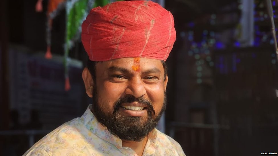 You are currently viewing तेलंगाना: बीजेपी विधायक टी. राजा सिंह ने पार्टी से दिया इस्तीफा, कहा- “हिंदुत्व के लिए लड़ाई जारी रखूंगा, पर अब भाजपा के साथ नहीं”!