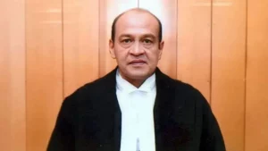 Read more about the article सुप्रीम कोर्ट ने पूछा- पहले क्यों नहीं आए? जस्टिस यशवंत वर्मा पर संसद में महाभियोग की तैयारी, सुप्रीम कोर्ट में चुनौती पर फैसला सुरक्षित; कपिल सिब्बल बोले- इन-हाउस रिपोर्ट अवैध है!