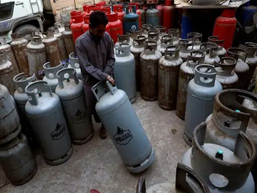 You are currently viewing पाकिस्तान की घटिया हरकतें जारी, भारत डिप्लोमैट्स को टारगेट बना रहा इस्लामाबाद