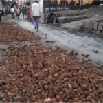 MP के पांढुर्णा का गोटमार मेला खून से फिर रंगा: दोपहर 3.20 बजे तक 488 लोग घायल, कलेक्टर ने लगाई धारा 144 लगाई!