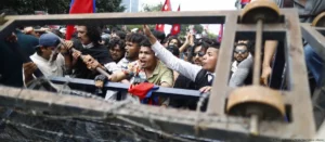 Read more about the article नेपाल के विरोध-प्रदर्शन में 20 की मौत, 200 घायल