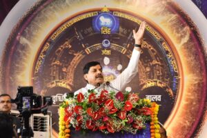 Read more about the article मुख्यमंत्री निवास में स्थापित हुई ‘विक्रमादित्य वैदिक घड़ी’, सीएम मोहन यादव ने किया अनावरण; मोबाइल ऐप भी लॉन्च, मोहन यादव बोले – सूर्योदय से सूर्योदय तक ही होना चाहिए दिन की गणना!