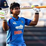 IND vs ENG U19 WC Final LIVE: फाइनल में वैभव सूर्यवंशी का ‘तूफान’, 71 गेंदों पर जड़ दिए 150 रन, अंग्रेजों की हालत पस्त