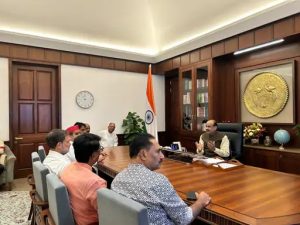 Read more about the article NEET पेपर लीक पर संसद में घमासान, राहुल गांधी ने स्पीकर से चर्चा की मांग की, खड़गे ने विपक्ष की आवाज दबाने का लगाया आरोप
