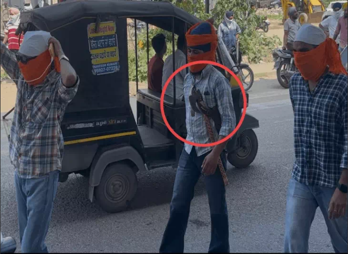 You are currently viewing अंबाला में 11 घंटे चला बवाल, पुलिस ने बताई बड़ी साजिश: भीड़ पर हथियारों से हमला करने का आरोप; गैस टैंकर की चाबी छीने जाने का दावा, गुरुद्वारा कमेटी की आज बैठक